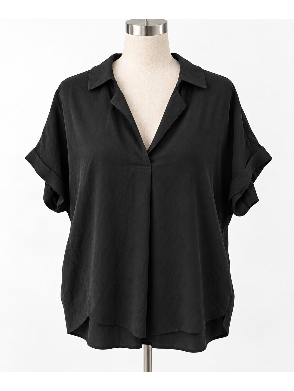 Harlow Black Oversized Button-Back Blouse – Size XL
